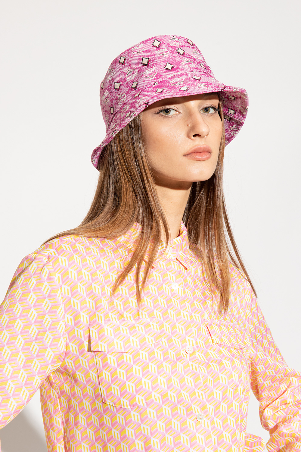 Bucket hat outlet mcm